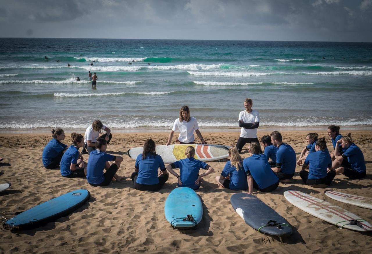 Surf Camp San Sebastian Partyhostel Aia Exterior foto